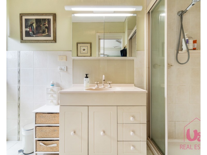 12 Sunset Crescent, Mount Eliza VIC 3930