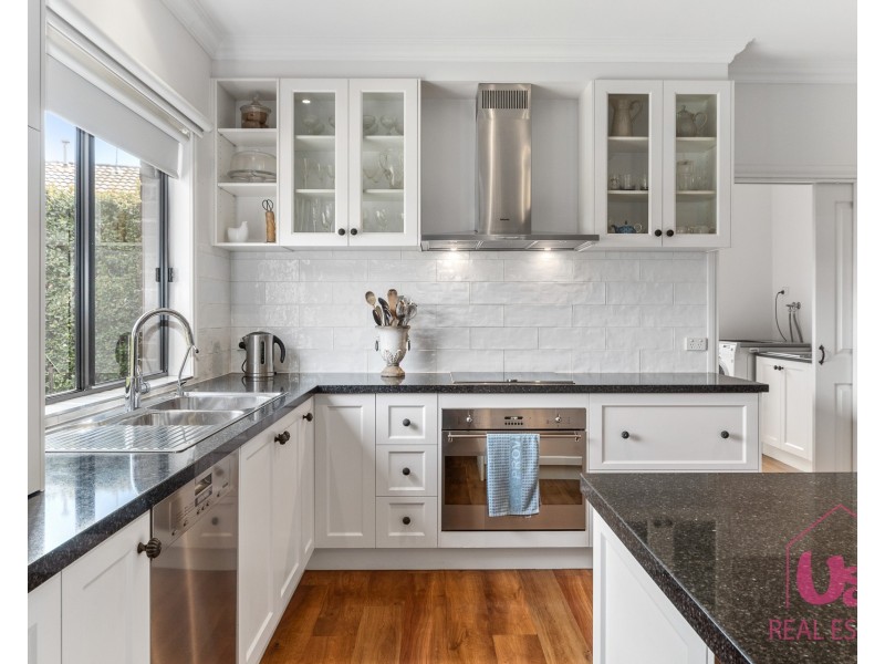 25 Escarpment Drive, Frankston South VIC 3199