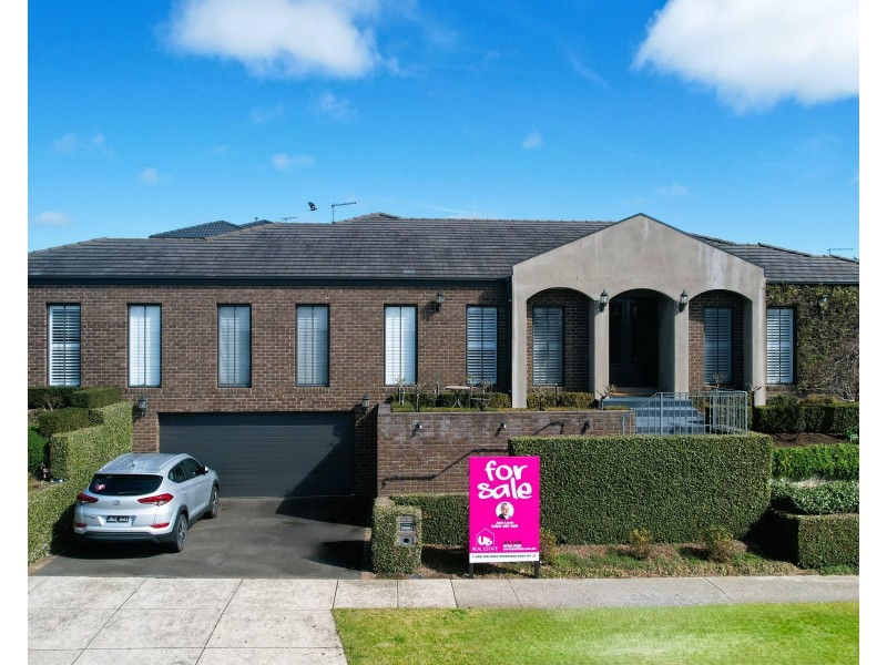 25 Escarpment Drive, Frankston South VIC 3199