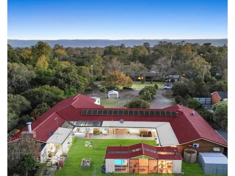5 Facey Road, Devon Meadows VIC 3977