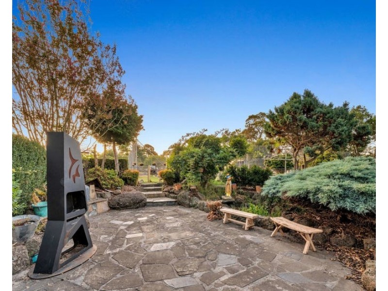 5 Facey Road, Devon Meadows VIC 3977