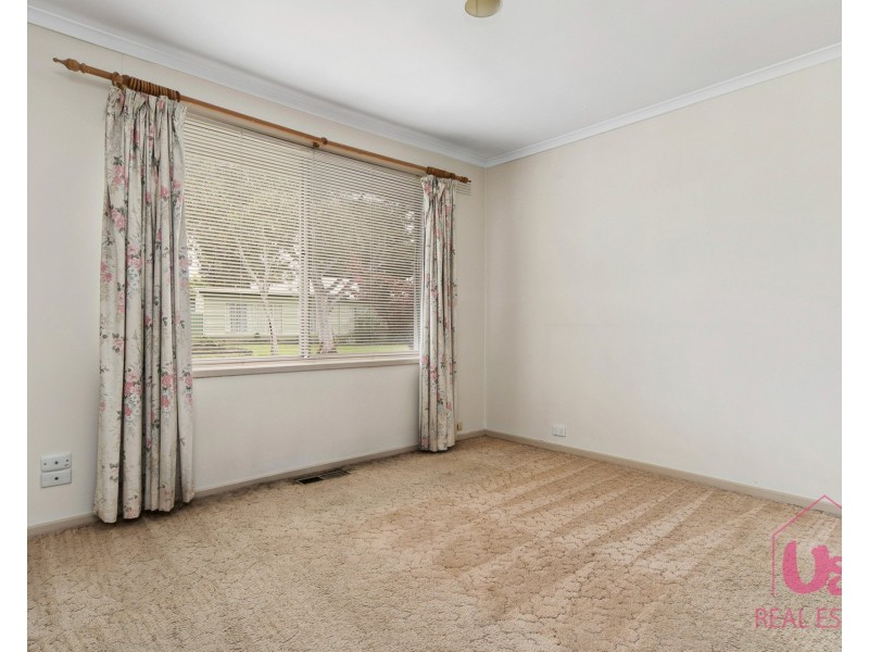 1/16 Stirling Street, Ferntree Gully VIC 3156