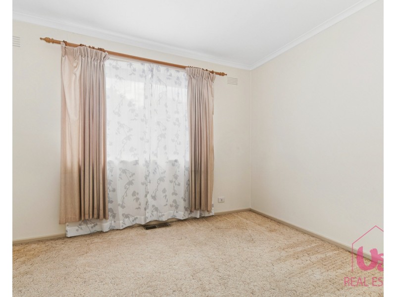 1/16 Stirling Street, Ferntree Gully VIC 3156
