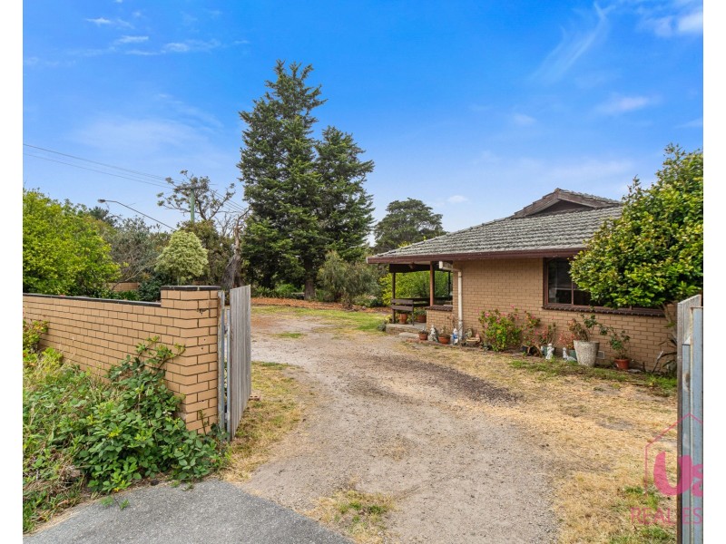 1994 South Gippsland Highway, Devon Meadows VIC 3977