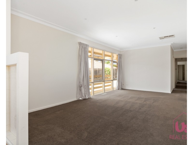 14 Reservoir Road, Frankston VIC 3199