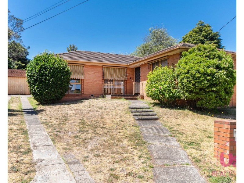 143 Karingal Drive, Frankston VIC 3199