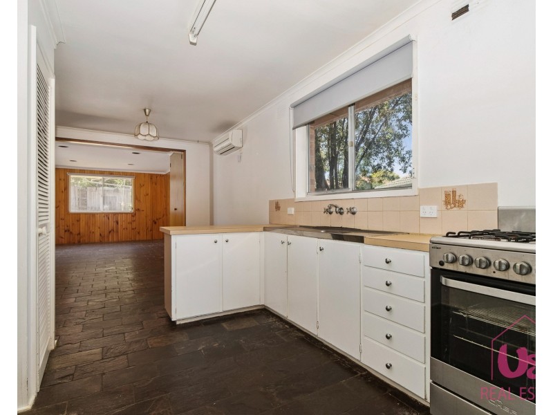 143 Karingal Drive, Frankston VIC 3199