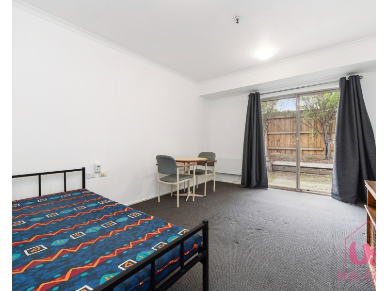 11/14 Sandpiper Place, Frankston VIC 3199