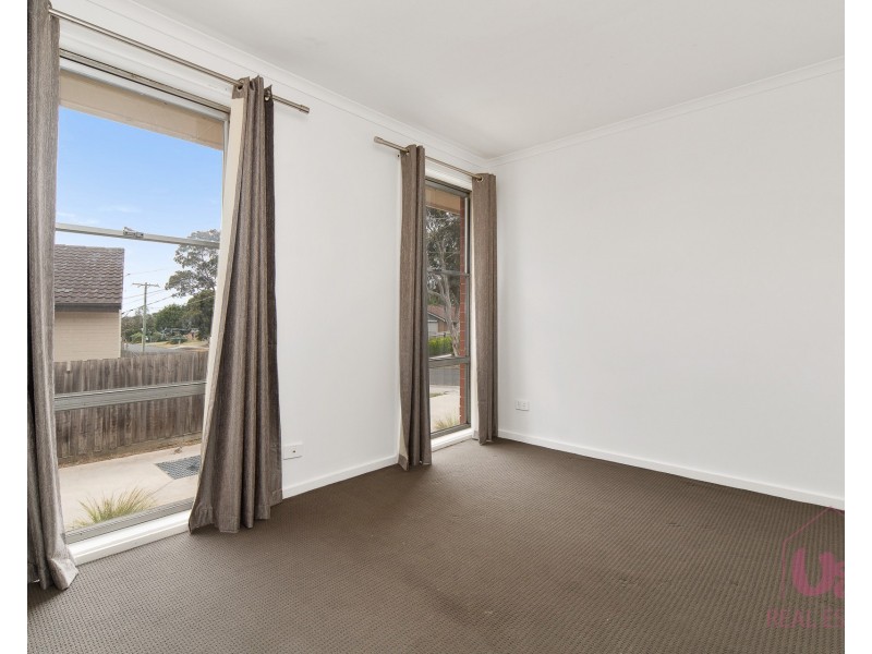 1/26 Caley Street, Frankston North VIC 3200
