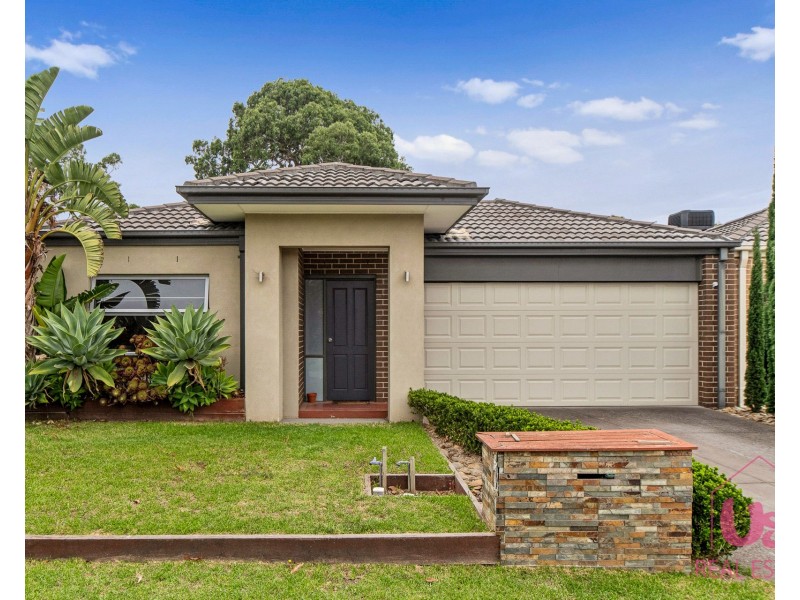 8 Kensei Place, Sandhurst VIC 3977