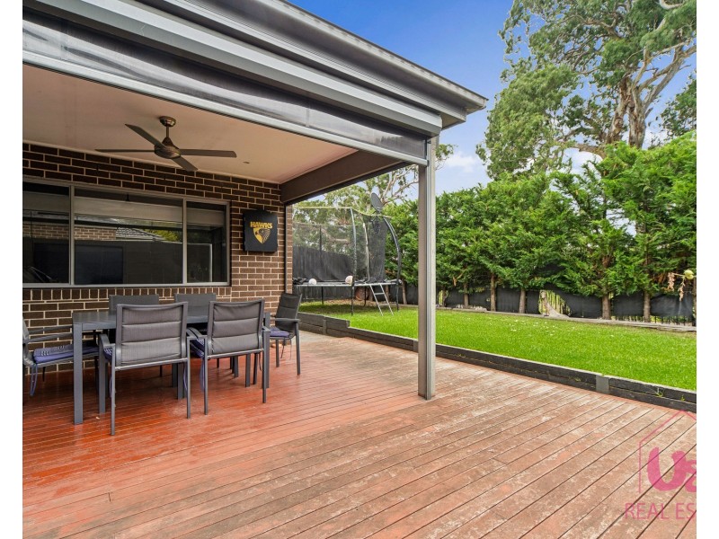 8 Kensei Place, Sandhurst VIC 3977