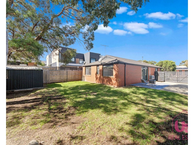 5 Locksley Court, Carrum Downs VIC 3201