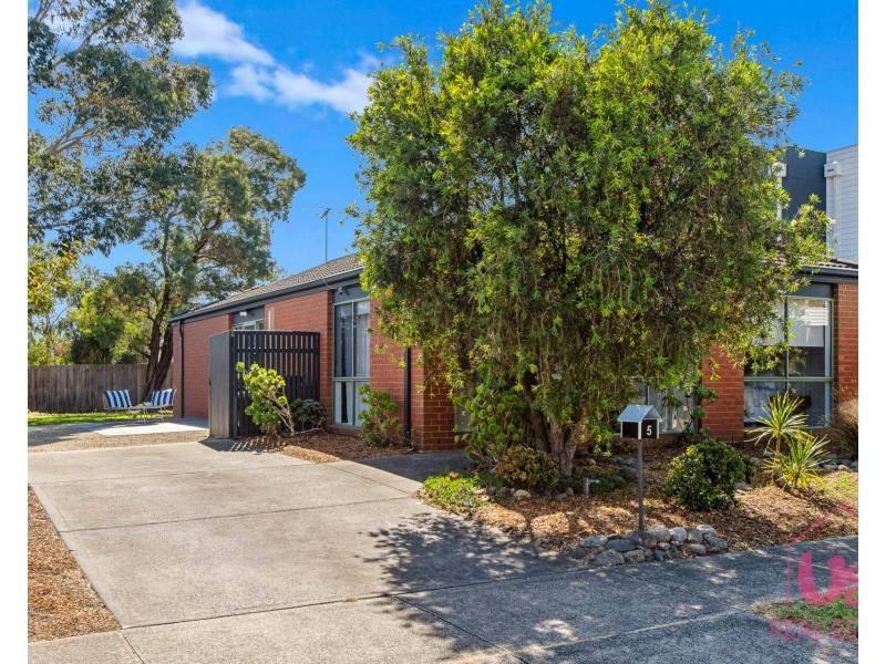 5 Locksley Court, Carrum Downs VIC 3201