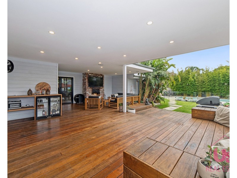 49 Rosslyn Avenue, Seaford VIC 3198