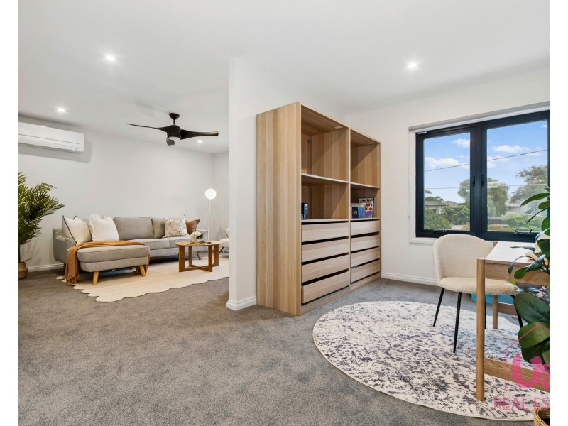 49 Rosslyn Avenue, Seaford VIC 3198