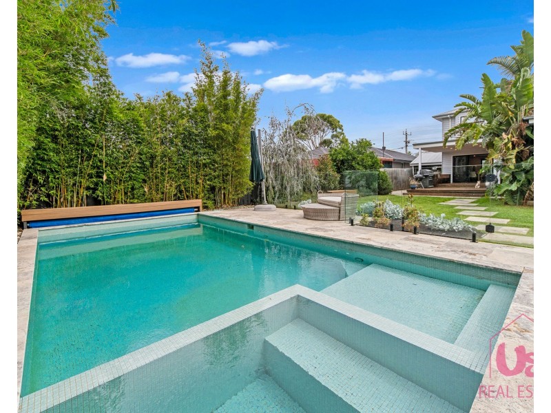 49 Rosslyn Avenue, Seaford VIC 3198