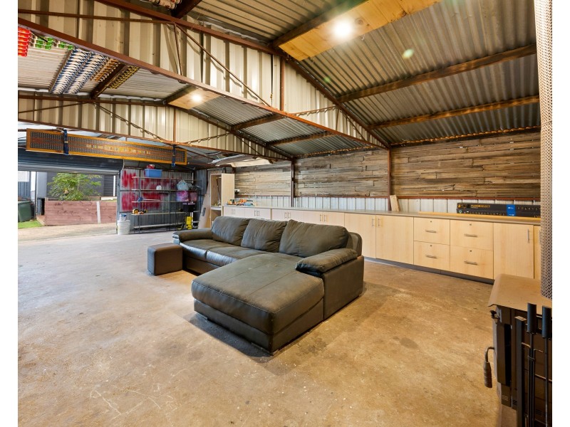 9 Bertram Street, Drouin VIC 3818