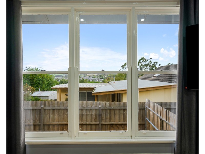 9 Bertram Street, Drouin VIC 3818