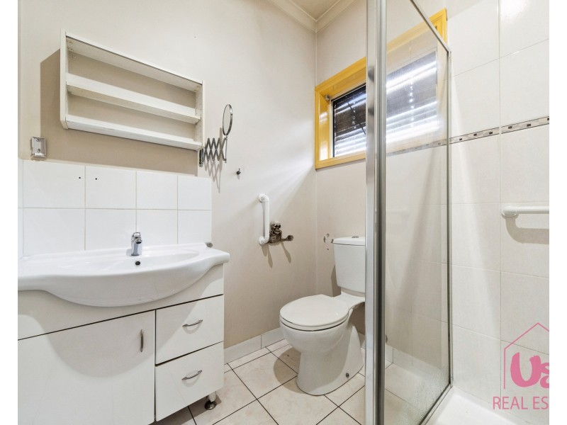 7A Candlebark Crescent, Frankston North VIC 3200
