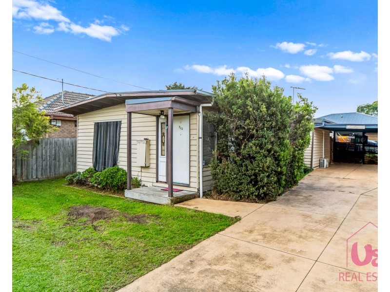 1/4 Grant Avenue, Seaford VIC 3198
