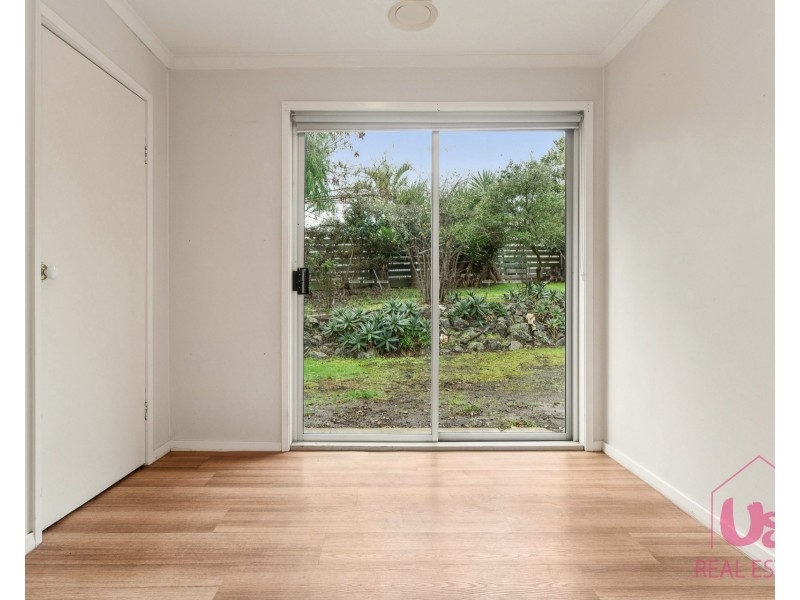 75 Carr-Boyd Road, Cranbourne South VIC 3977