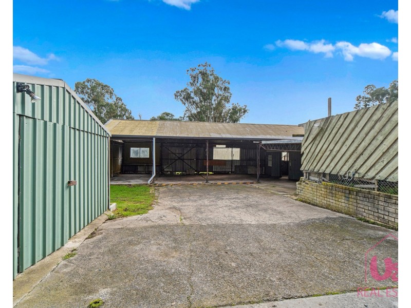 75 Carr-Boyd Road, Cranbourne South VIC 3977
