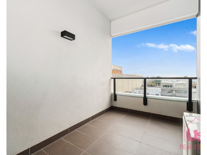 303/16 Clyde Street Mall, Frankston VIC 3199