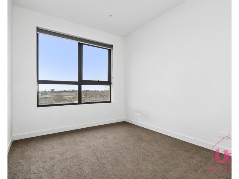 303/16 Clyde Street Mall, Frankston VIC 3199