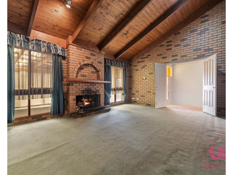 12 Glenview Crescent, Frankston VIC 3199