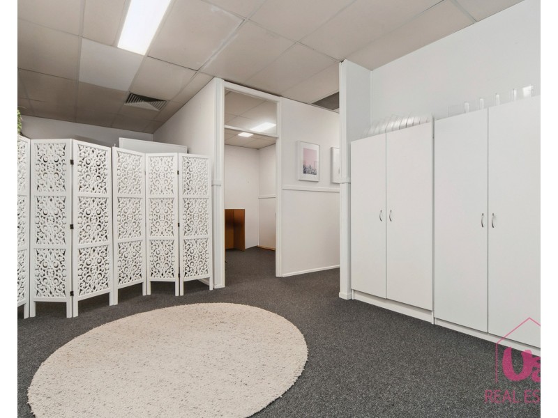 1B Frankston Gardens Drive, Carrum Downs VIC 3201
