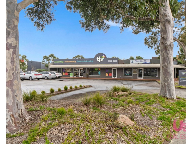 1B Frankston Gardens Drive, Carrum Downs VIC 3201