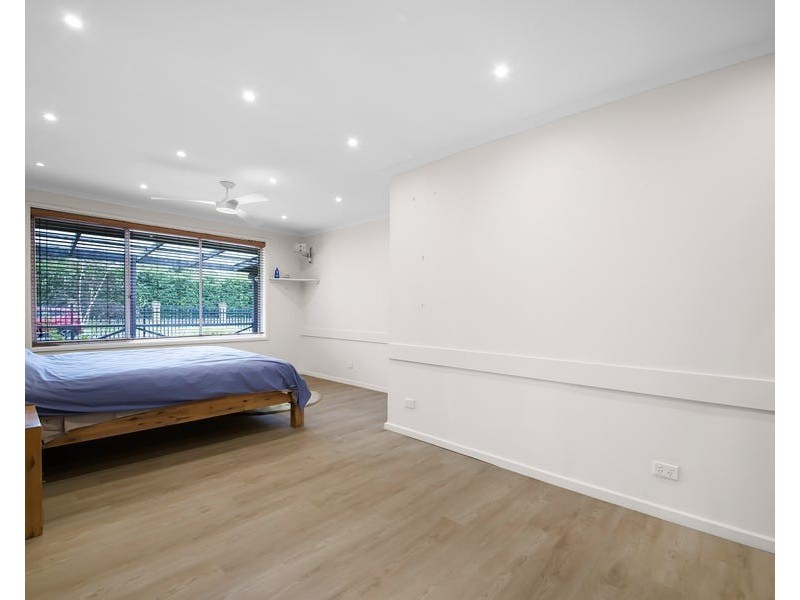 20 Facey Road, Devon Meadows VIC 3977