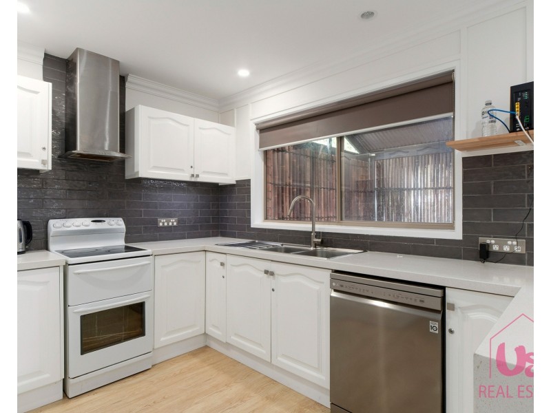 63 Allied Drive, Carrum Downs VIC 3201