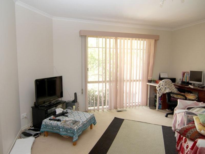 2/19 Martin Place, Glen Waverley VIC 3150