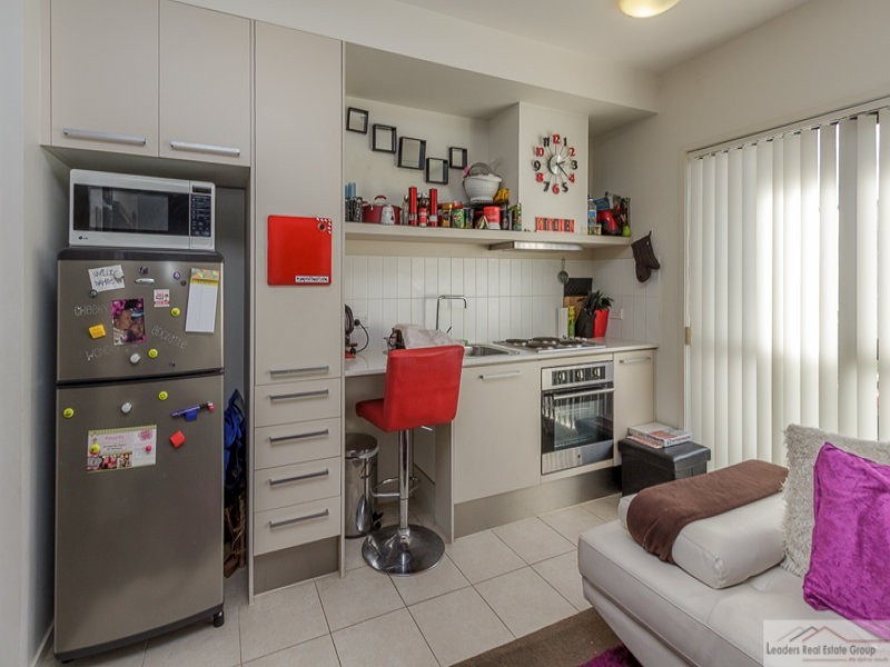 204/10 Bruce Street, Box Hill VIC 3128