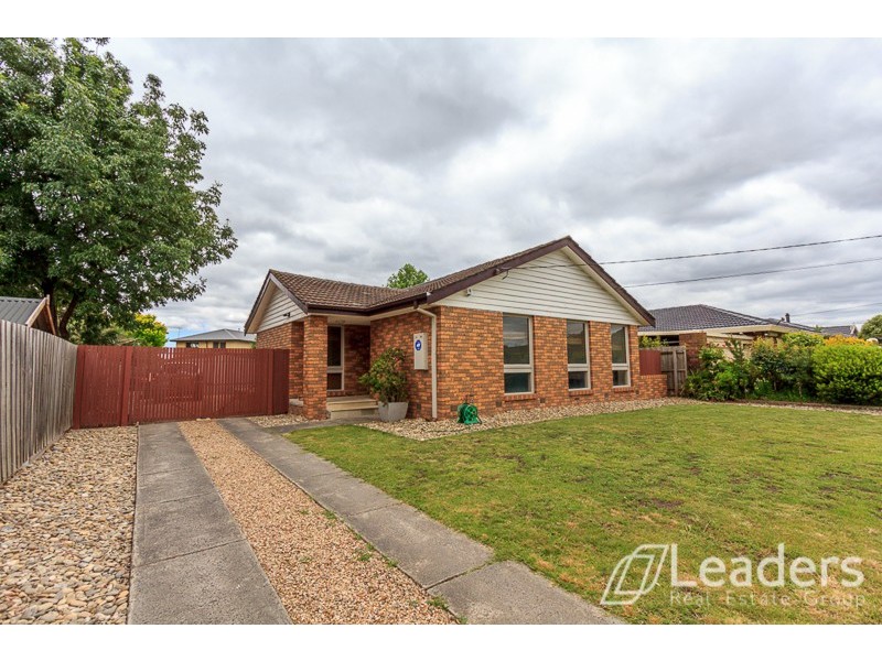 9 Yardley Drive, Wheelers Hill VIC 3150