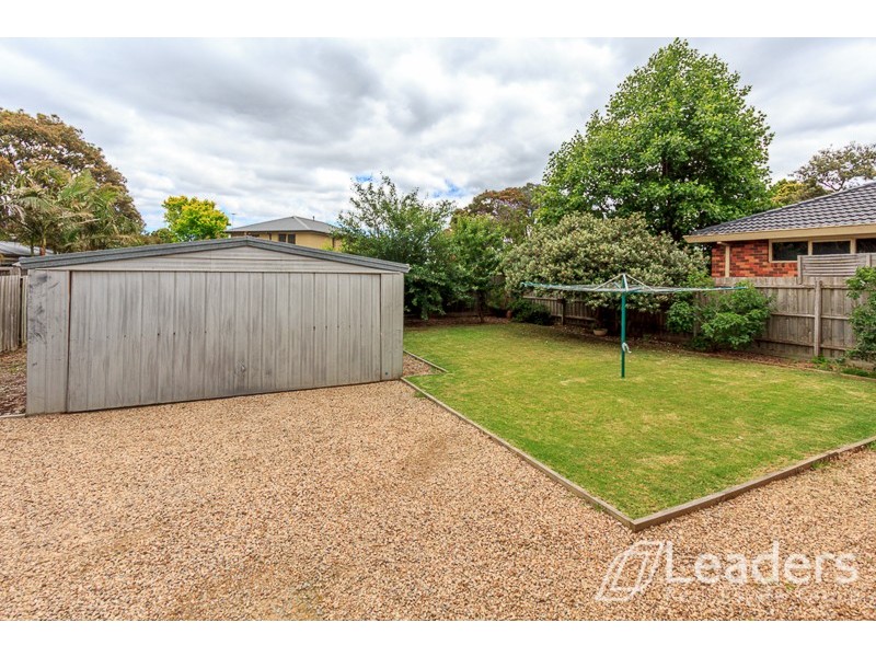 9 Yardley Drive, Wheelers Hill VIC 3150