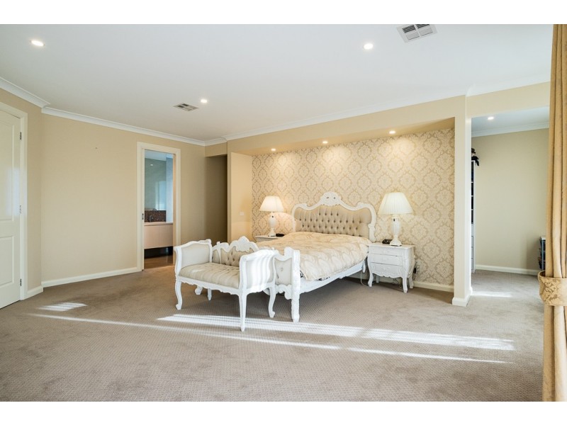 70 Somers Street, Burwood VIC 3125