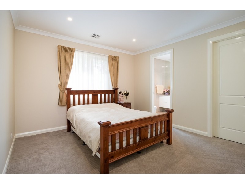 70 Somers Street, Burwood VIC 3125