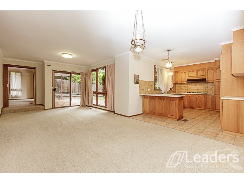 11 Pentland Court, Glen Waverley VIC 3150