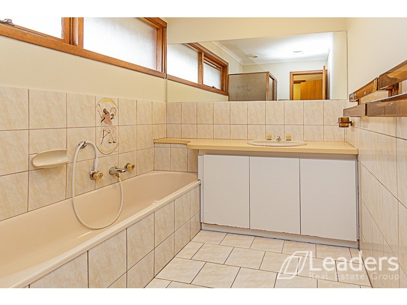 11 Pentland Court, Glen Waverley VIC 3150