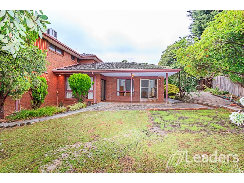 11 Pentland Court, Glen Waverley VIC 3150