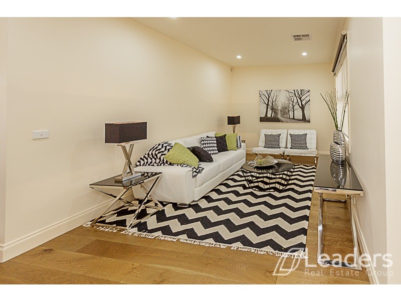 2/2 Adam Avenue, Glen Waverley VIC 3150
