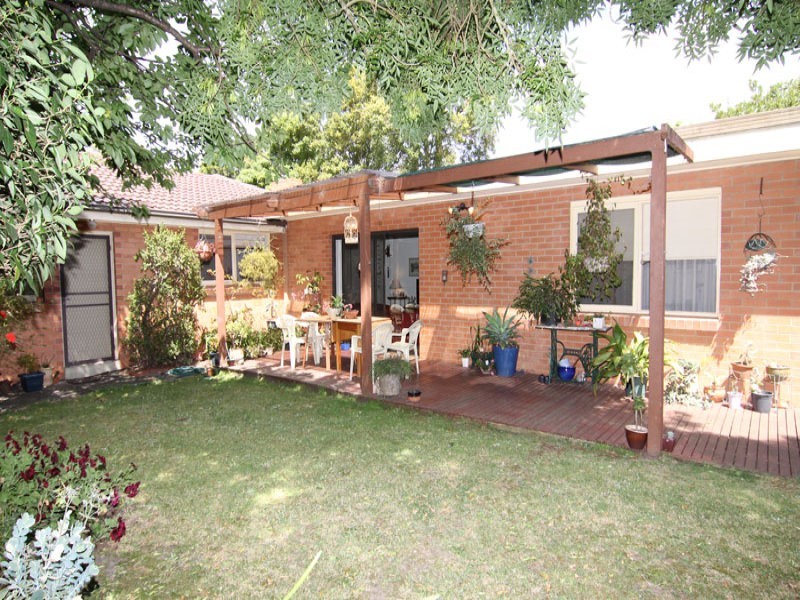 35 Willow Avenue, Glen Waverley VIC 3150