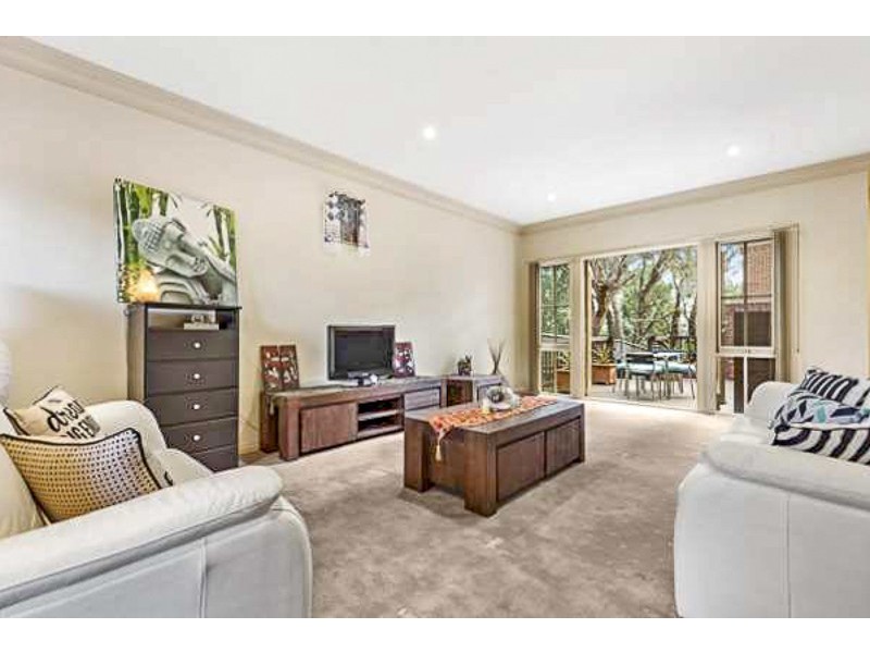 1/62 Rathmullen Quadrant, Doncaster VIC 3108
