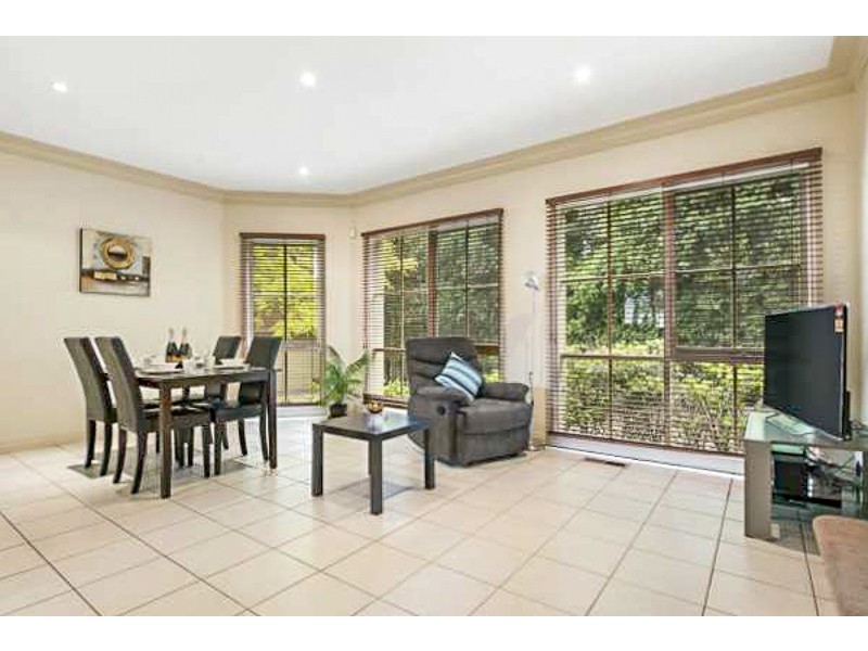 1/62 Rathmullen Quadrant, Doncaster VIC 3108