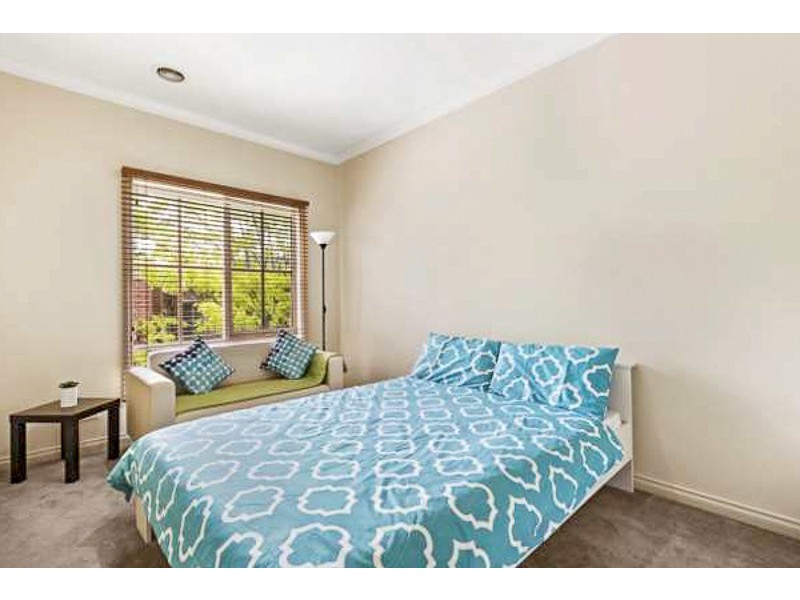1/62 Rathmullen Quadrant, Doncaster VIC 3108