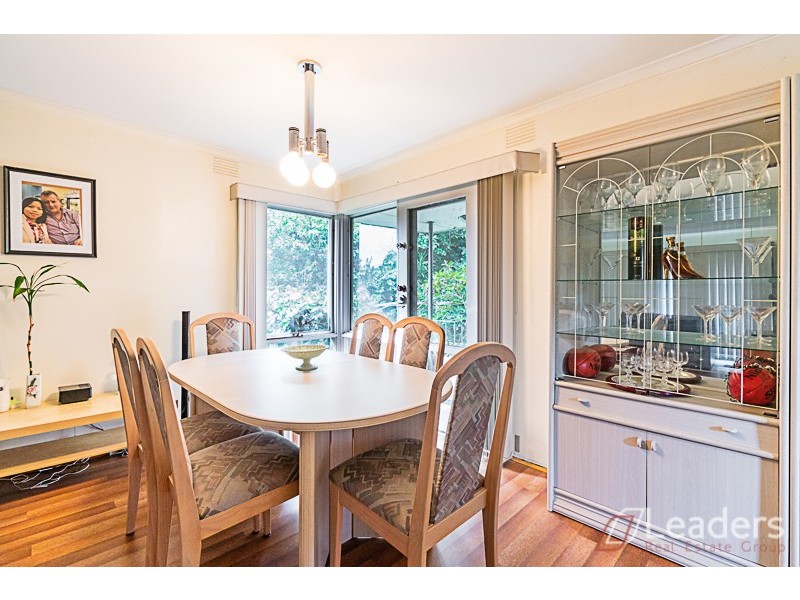 6 Bruford Avenue, Wheelers Hill VIC 3150