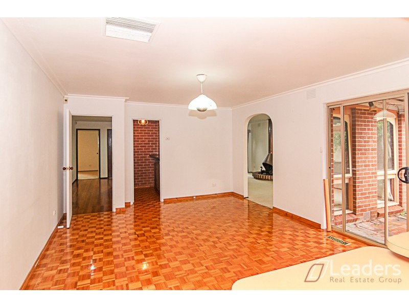 21 Minerva Crescent, Vermont South VIC 3133