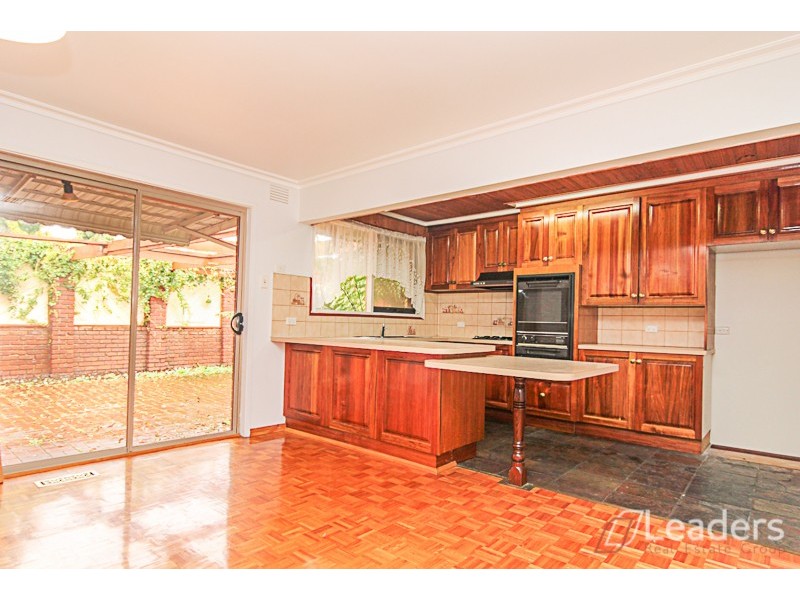 21 Minerva Crescent, Vermont South VIC 3133